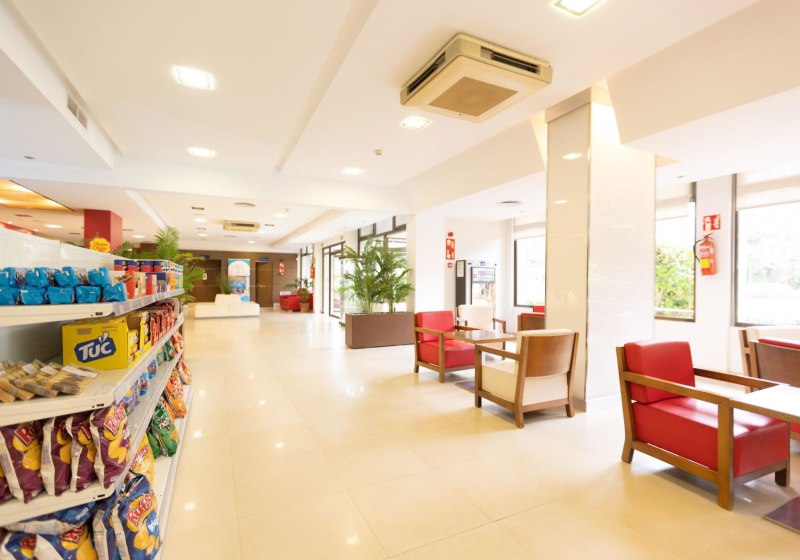 Ausstattung & Service