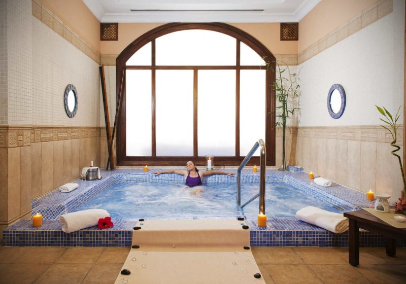 Ausstattung & Service