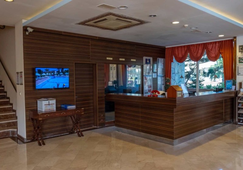 Ausstattung & Service