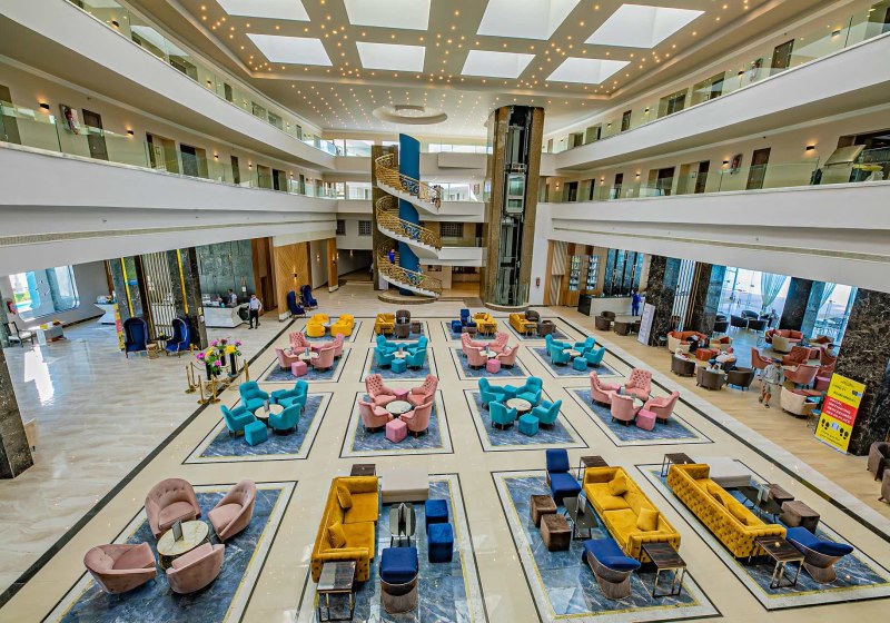 Ausstattung & Service