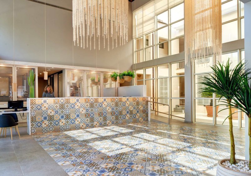 Ausstattung & Service