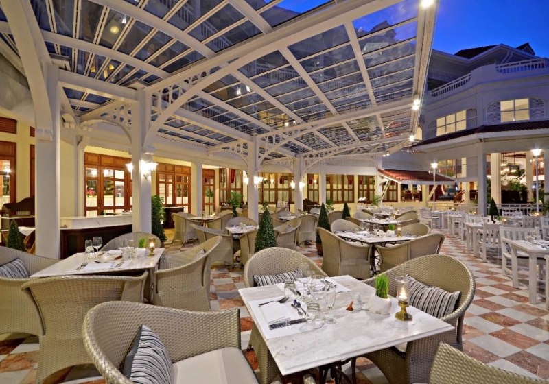 Ausstattung & Service