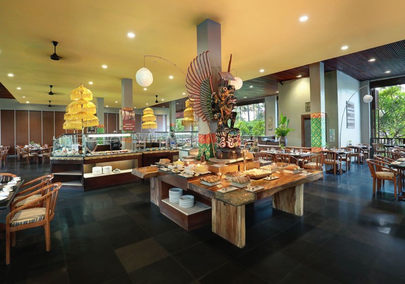 Ausstattung & Service