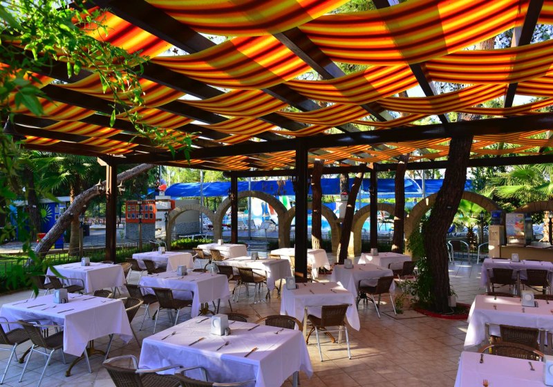 Ausstattung & Service