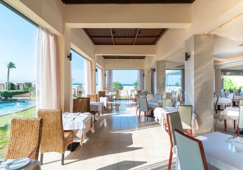 Kresten Royal Euphoria Resort