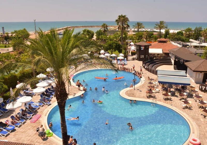 Ausstattung & Service