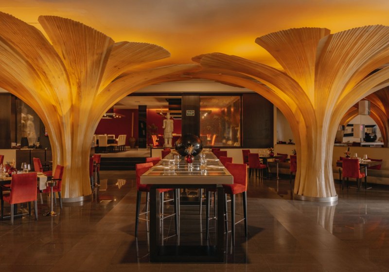 Ausstattung & Service