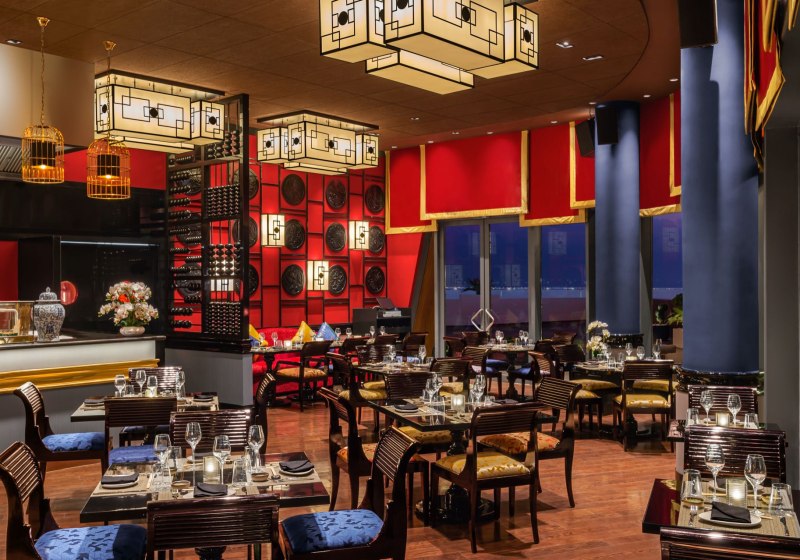 Ausstattung & Service