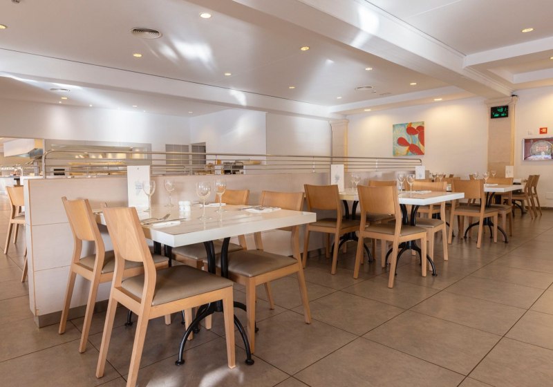 Ausstattung & Service