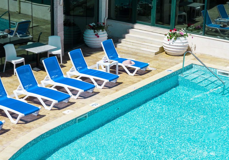 Ausstattung & Service