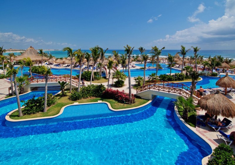 Bahia Principe Luxury Akumal