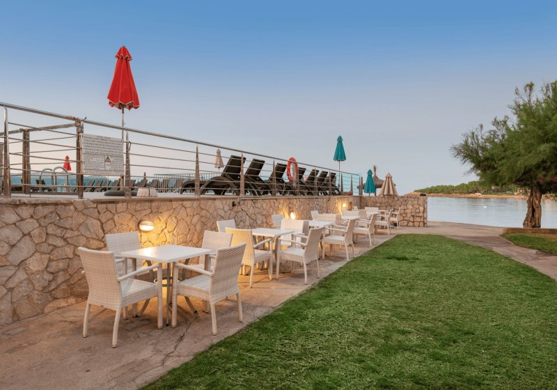 Ausstattung & Service