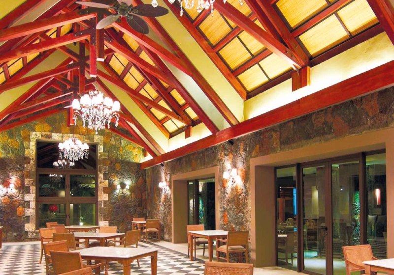 Ausstattung & Service