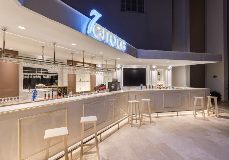 Ausstattung & Service