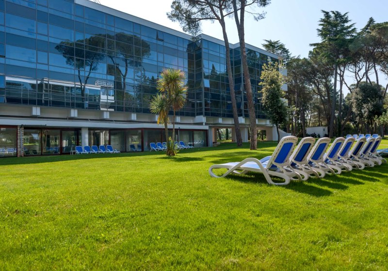 Ausstattung & Service