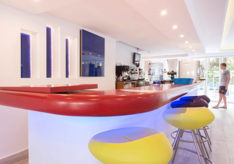 Ausstattung & Service