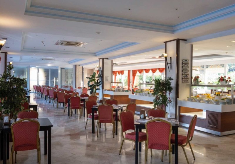 Ausstattung & Service