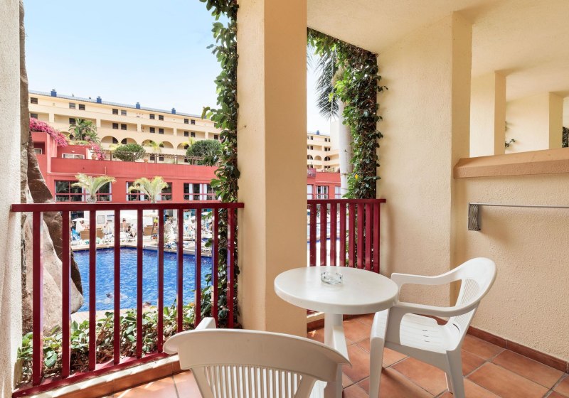 Ausstattung & Service