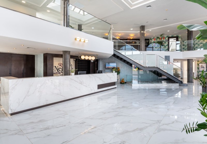 Ausstattung & Service