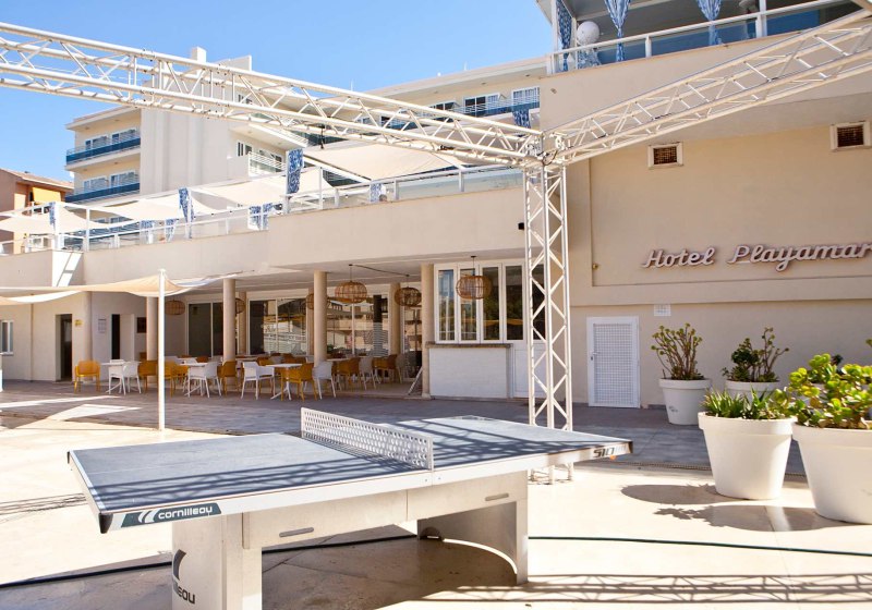 Ausstattung & Service