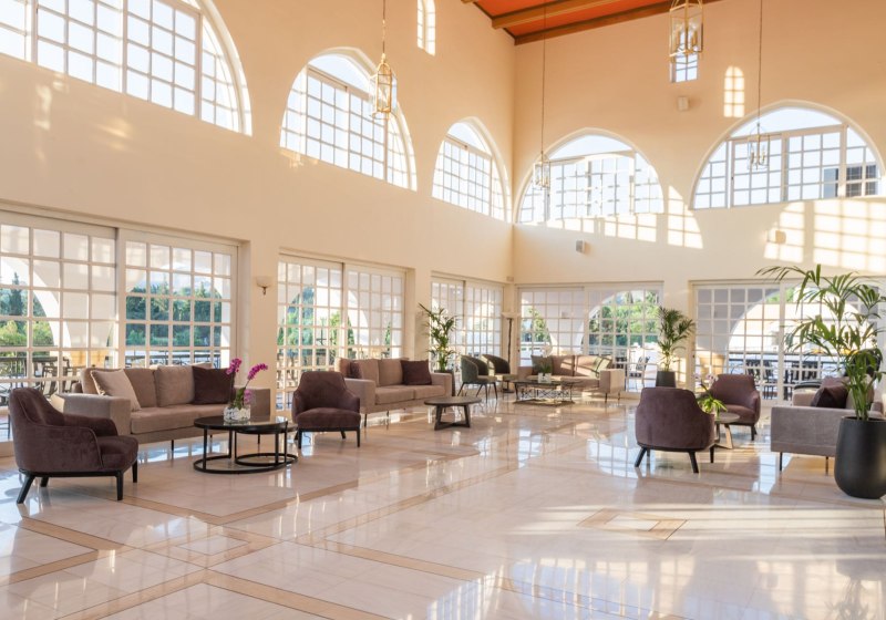 Ausstattung & Service