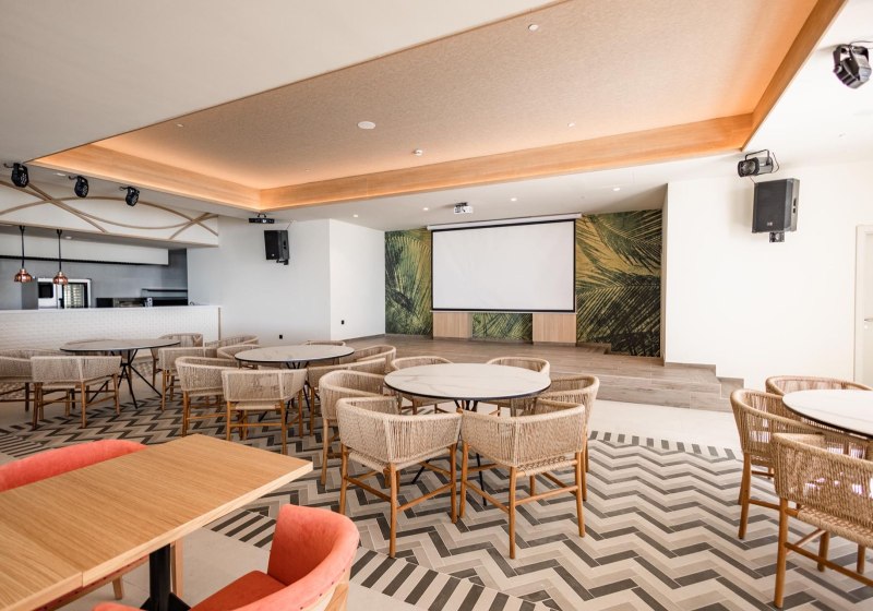 Ausstattung & Service