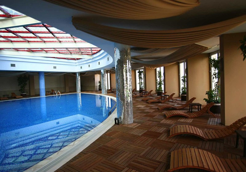 Ausstattung & Service