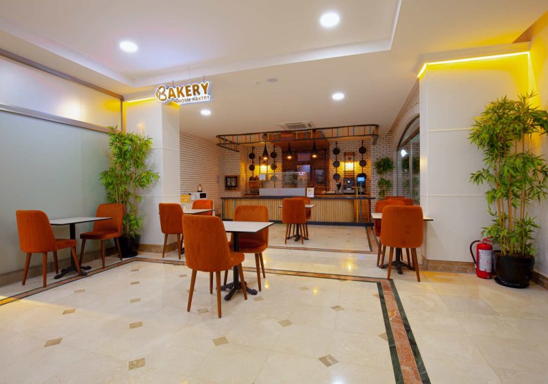 Ausstattung & Service