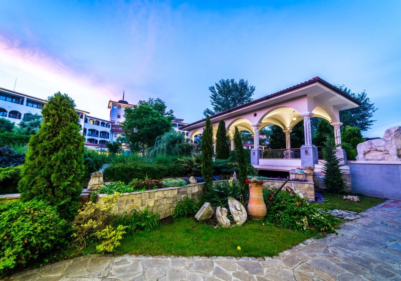 Ausstattung & Service