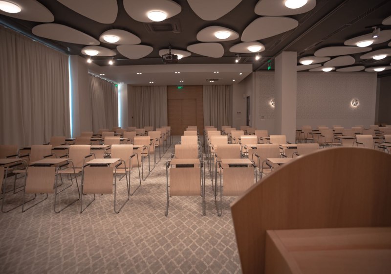 Ausstattung & Service