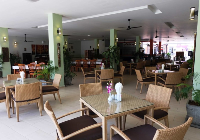 Ausstattung & Service