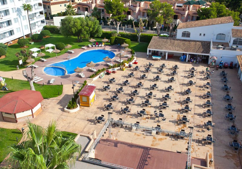 Ausstattung & Service