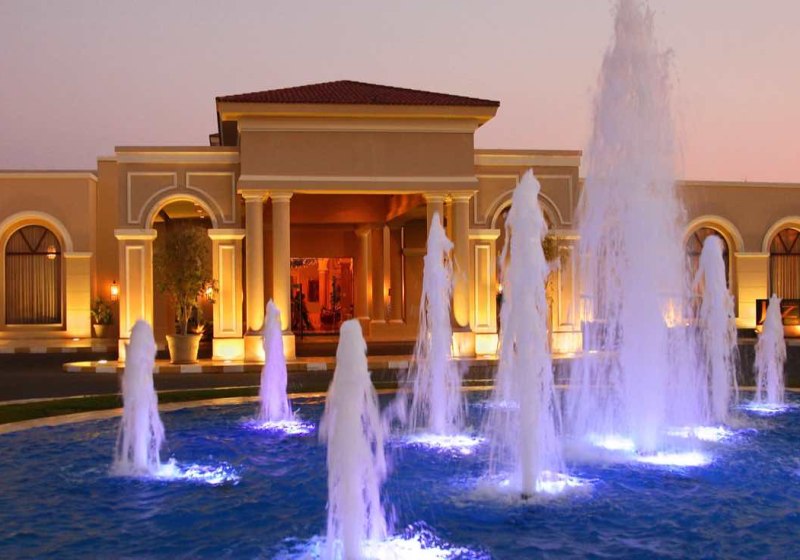 Ausstattung & Service