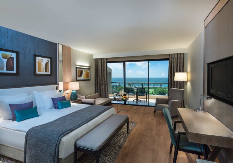 Ausstattung & Service