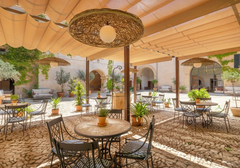 Ausstattung & Service