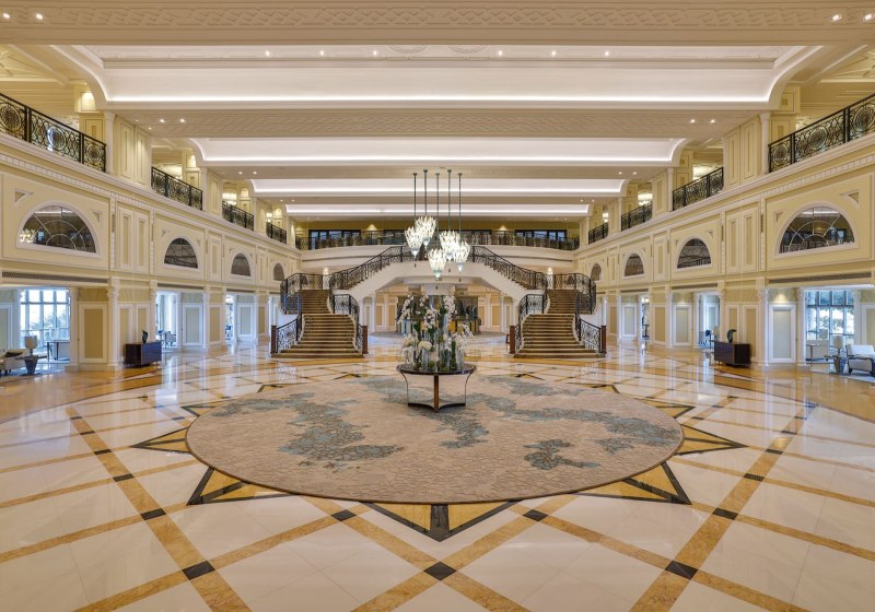 Ausstattung & Service