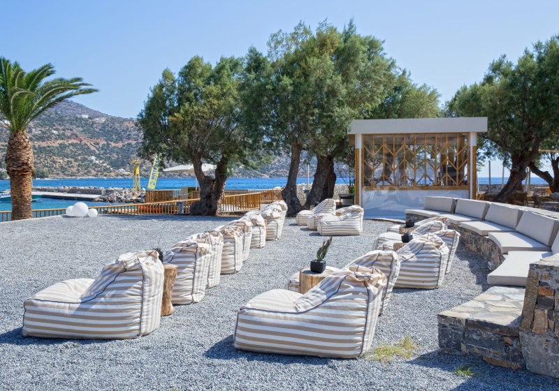 Ausstattung & Service