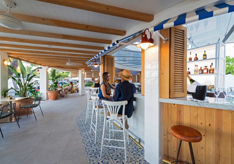 Ausstattung & Service