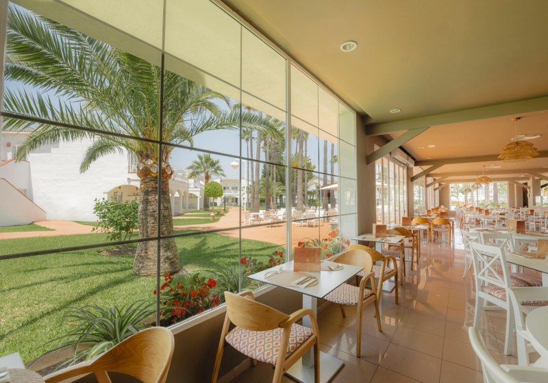 Ausstattung & Service