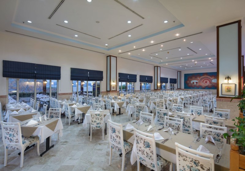 Ausstattung & Service