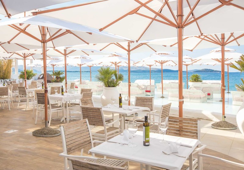 Ausstattung & Service