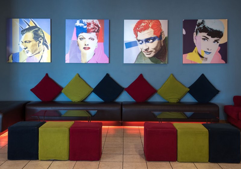 Ausstattung & Service