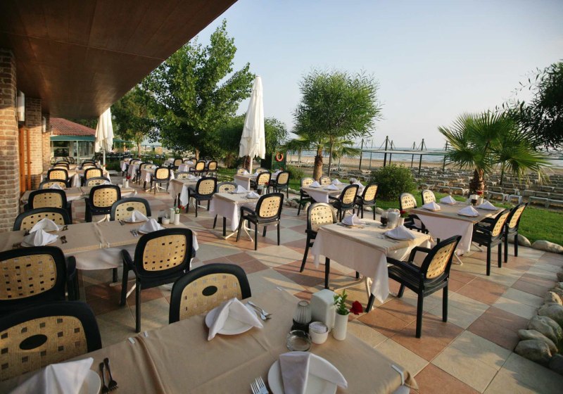 Ausstattung & Service