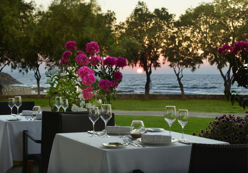 Ausstattung & Service