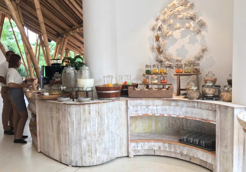 Ausstattung & Service