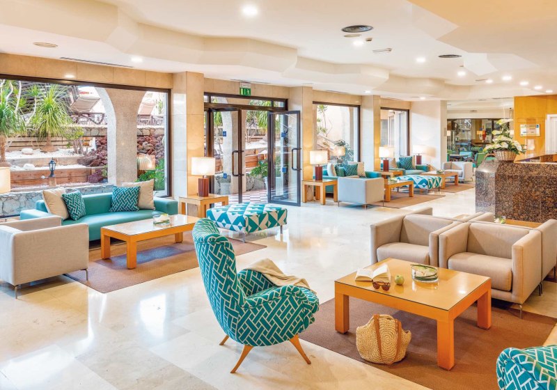 Ausstattung & Service