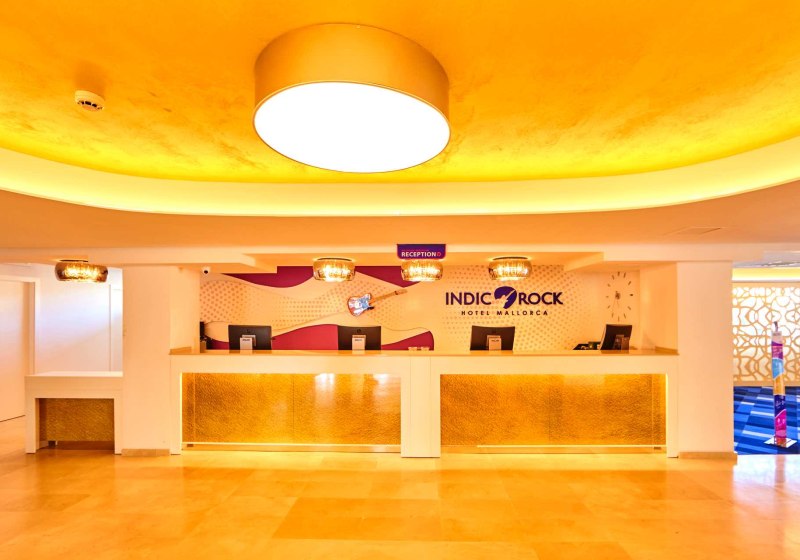 Ausstattung & Service