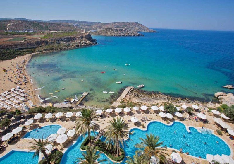 Radisson Blu Golden Sands Resort