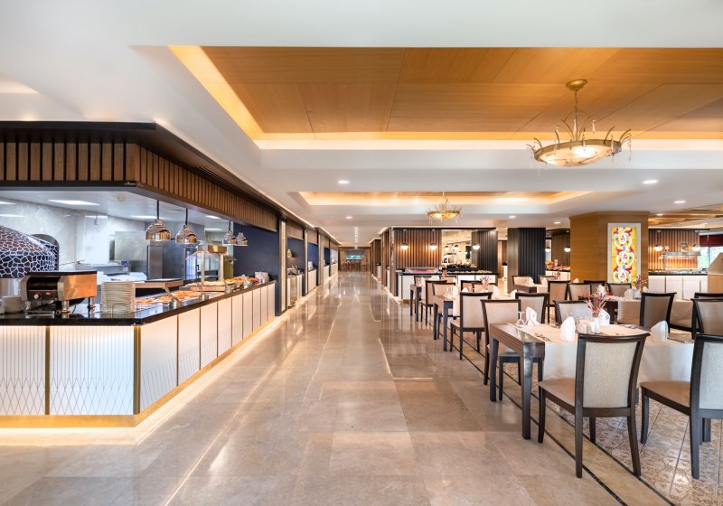 Ausstattung & Service