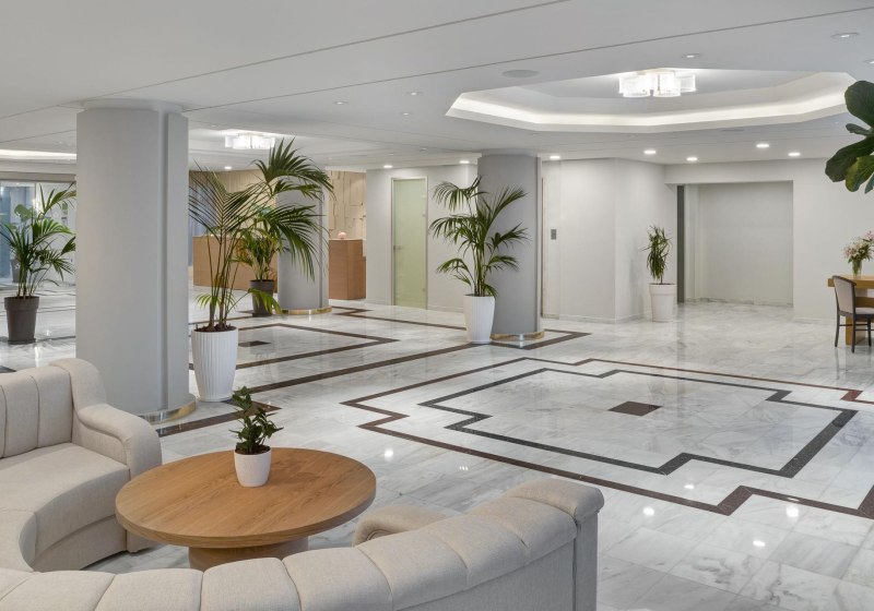 Ausstattung & Service